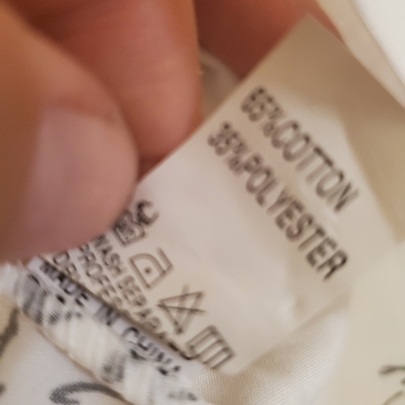 New CBR Chic Boutique Rose Full Back Gold Button Down Blouse. - Picture 11 of 12